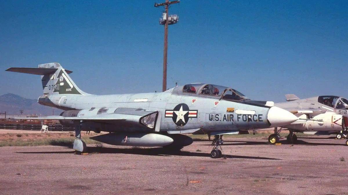 歼50和歼36，就是正牌六代机！美国质疑没完了？六代标准由中国人定