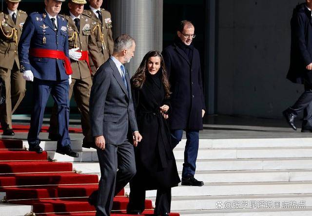 时隔18年来华，第一站没去北京，这个国王的行程安排，大有深意