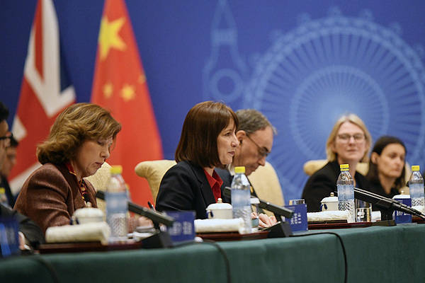 英媒：英国首相斯塔默将于明年1月底访华，7年来首次